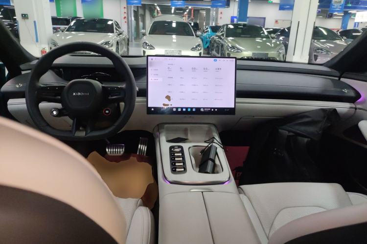 Used Xiaomi Auto SU7 2024 Four-Wheel Drive Ultra-Long Range Advanced Intelligent Driving Max Edition
