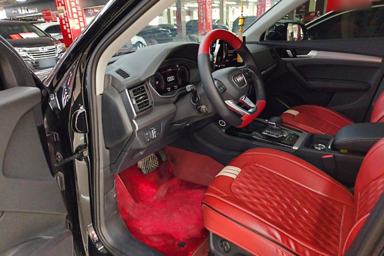 Used Audi Q5L 2024 40 TFSI Fashion Dynamic Model
