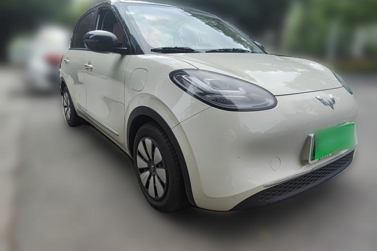 Used Wuling Bingo 2023 333 km Enjoyment Version Front Right 45 Deg