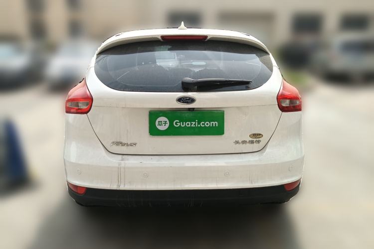 Used Ford Focus 2017 Hatchback 1.6L Automatic Fashion Edition Smart Drive Version
