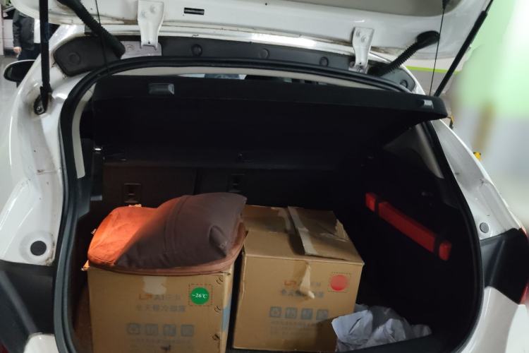 Used Buick GT 2014 XT 1.6L Automatic Comfort Edition Trunk