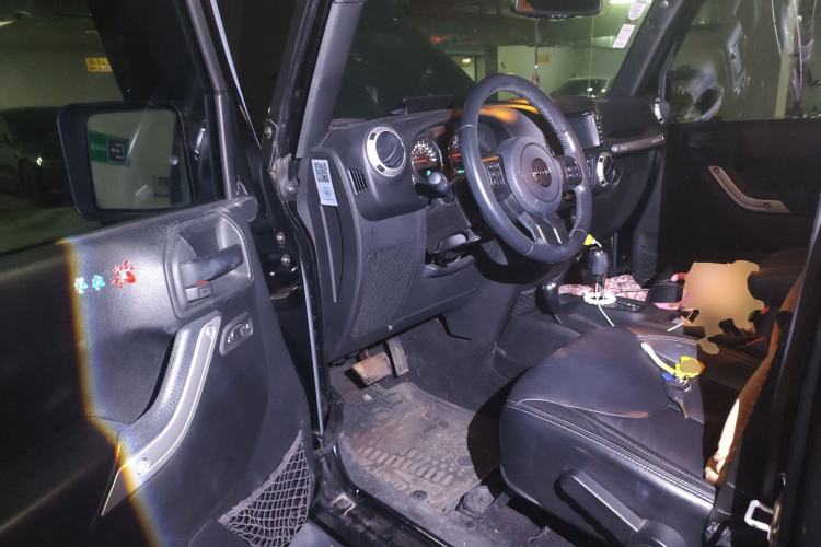 Used Jeep Wrangler 2015 3.0L Sahara Four-Door Edition
