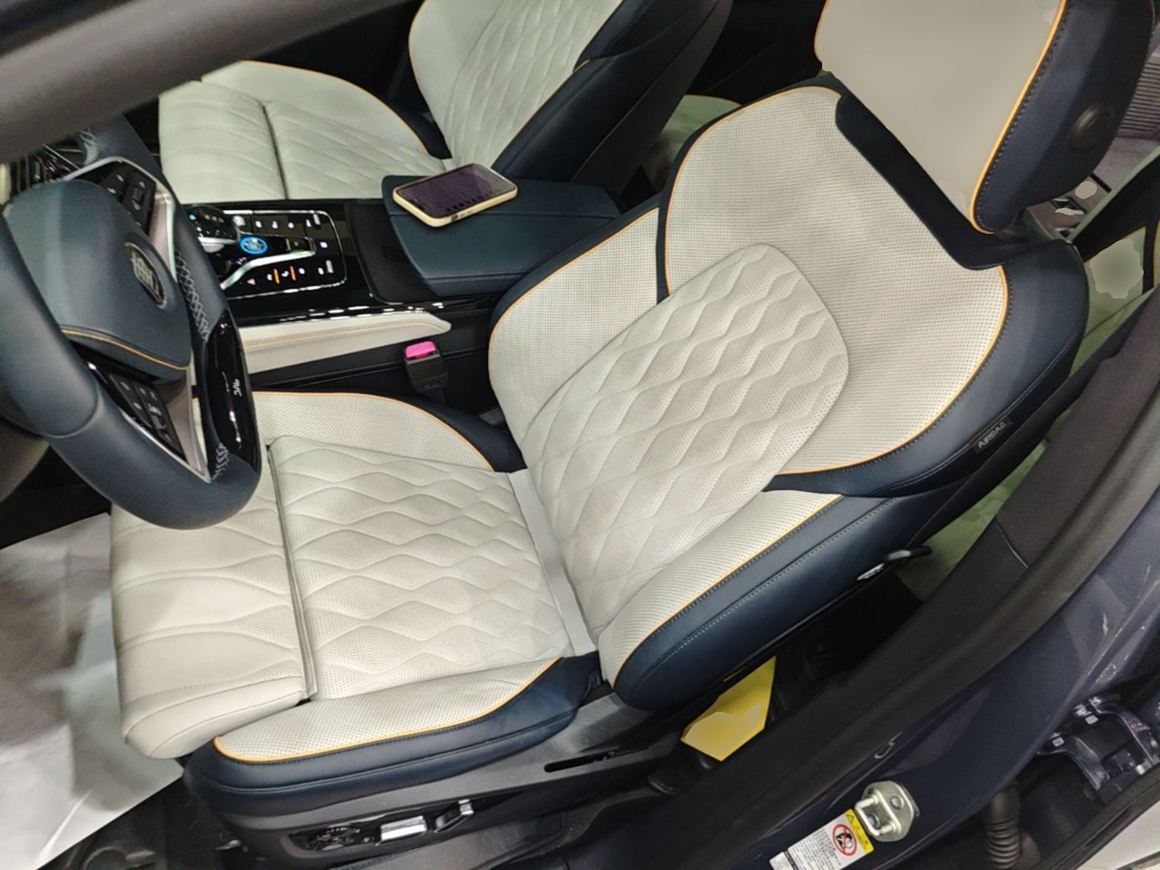 Interior delantero