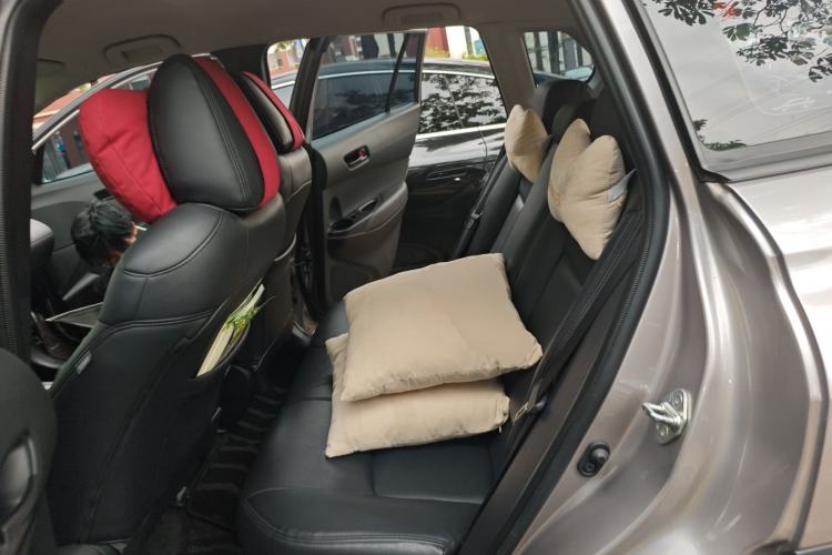 Used Toyota Corolla Cross 2024 2.0L Smart Electric Hybrid Dual-Engine Pioneer Edition