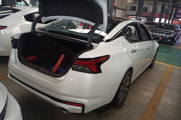 Used Nissan Teana 2022 2.0L XL-TLS Enjoyment Edition