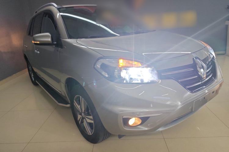 Used Renault Koleos 2014 2.5L 4x4 Comfort Edition
