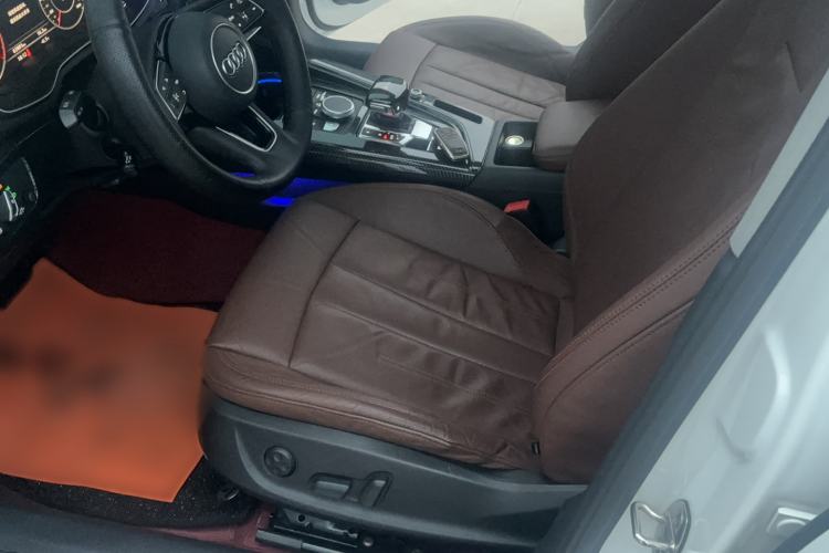 Used Audi A4L 2019 40 TFSI Fashion Edition China VI Emission Standard