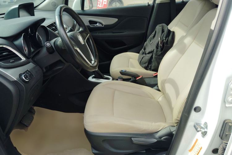Used Buick Encore 2015 1.4T Automatic Two-Wheel Drive Urban Elite Version
