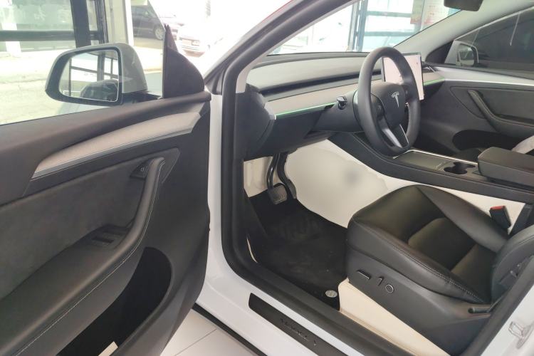 Used Tesla Model Y 2024 Rear-Wheel-Drive Version Driver Seat