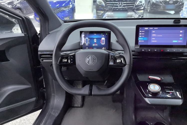 Used MG 4 EV 2022 425 km Luxury Edition