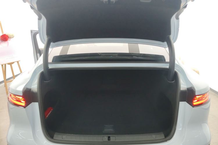 Used VOYAH PASSION 2023 Four-Wheel Drive Long-Range Version
