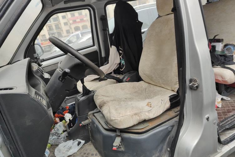 Used Wuling Rongguang 2011 1.2L Base Version