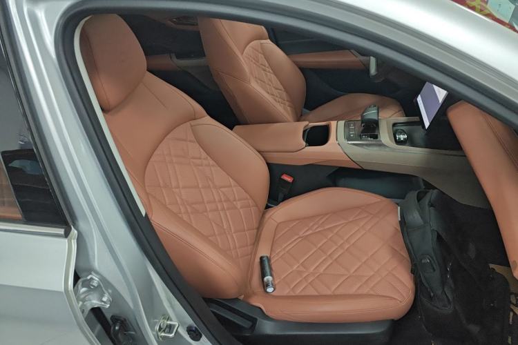 Used CHANGAN NEVO A05 2024 145 Max Right Front Seat