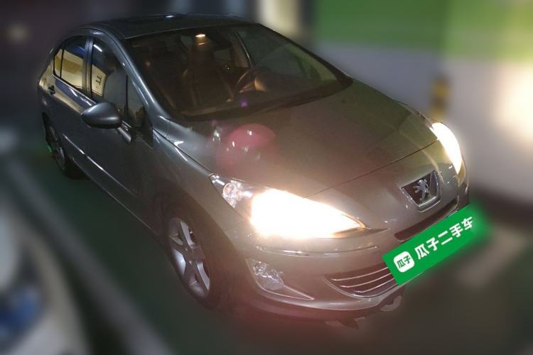 Used Peugeot 408 2011 2.0L Manual Luxury Edition