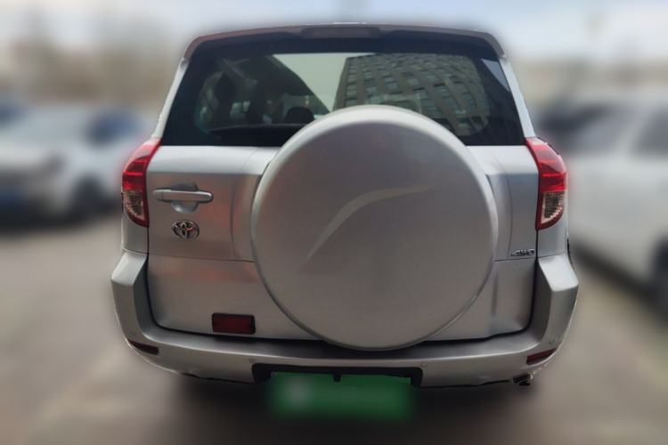 Used Toyota RAV4 2006 2.4 Luxury Model Rear