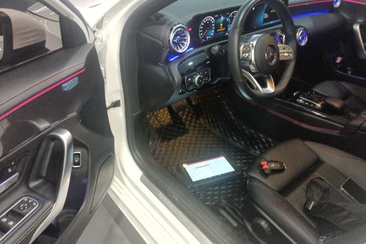 Used Mercedes-Benz A-Class 2022 Restyled A 200 L Sport Sedan Fashion Version
