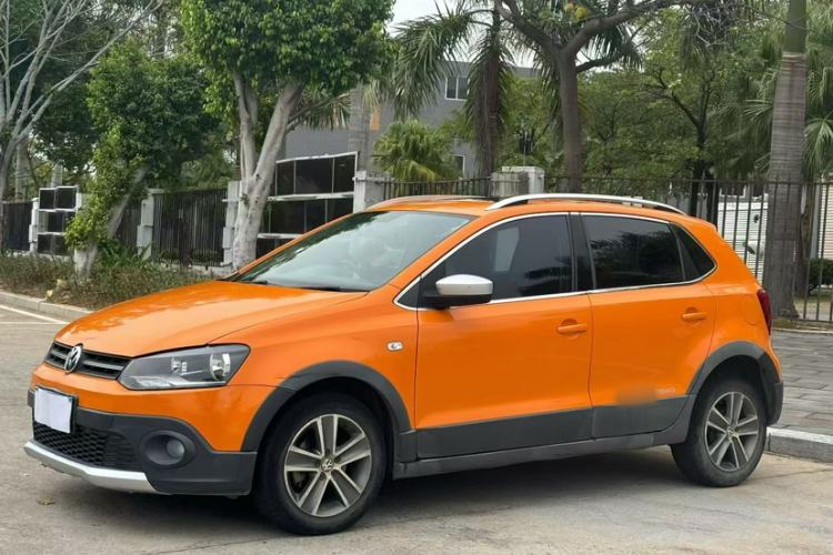 Used Volkswagen Polo 2012 1.6L Cross Polo Automatic Transmission