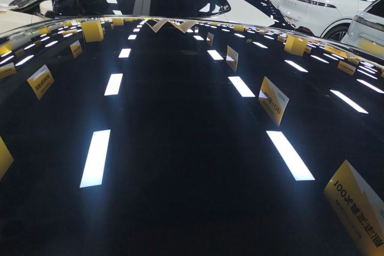 Used Avatr 06 2025 Pro Range-Extended Edition Roof