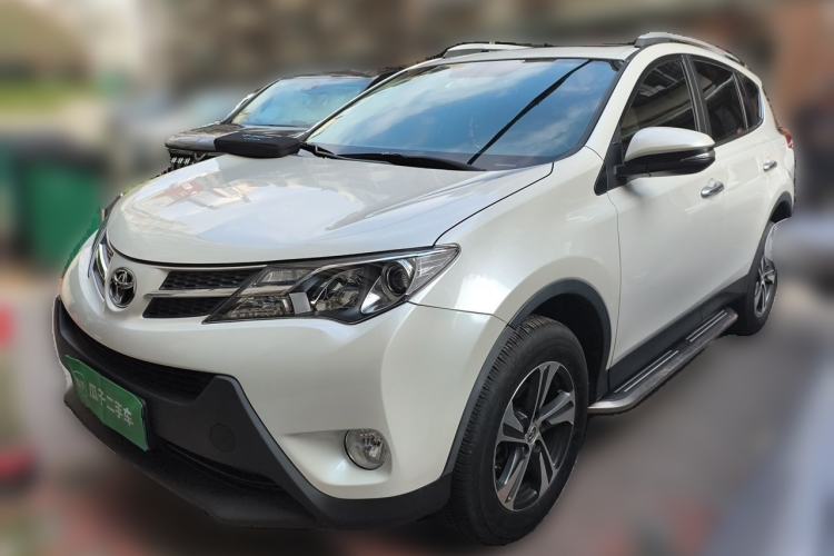 Used Toyota RAV4 2015 2.0L CVT Four-Wheel Drive New Edition
