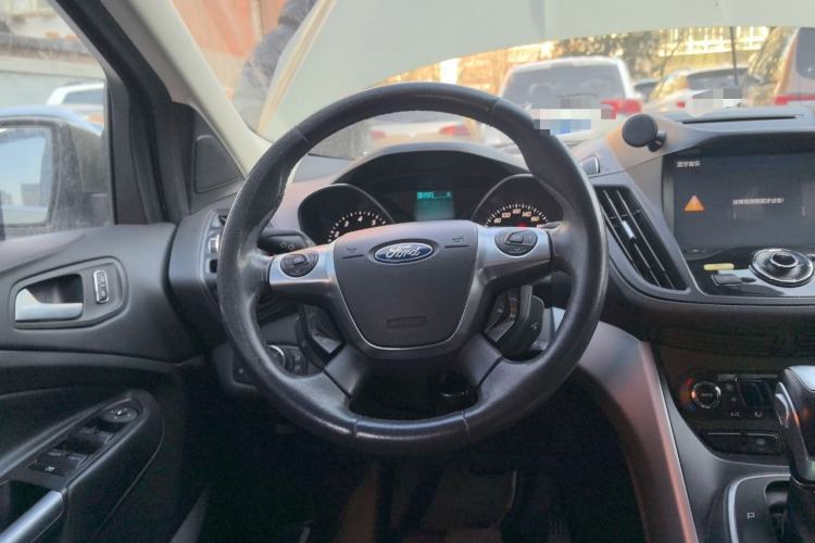 Used Ford Kuga 2013 1.6L GTDi Two-Wheel-Drive Trend Model