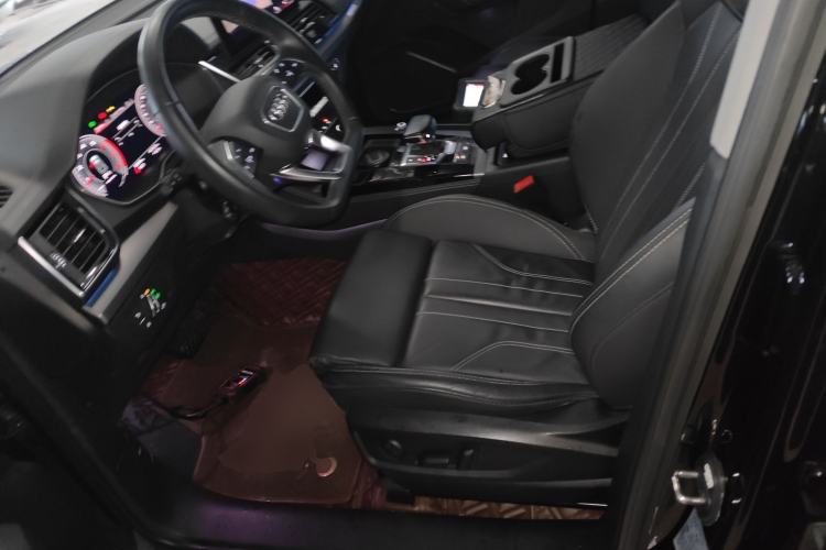 Used Audi Q5L 2022 Updated 40T Luxury Dynamic Edition Left Front Seat