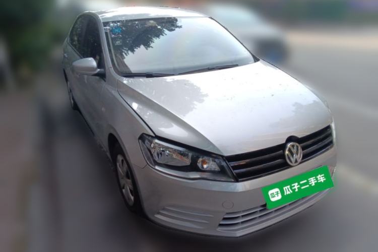 Used Volkswagen Jetta 2015 1.6L Automatic Fashion Model
