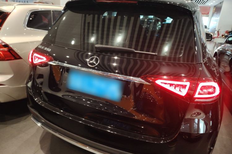 Used Mercedes-Benz GLE 2022 GLE 350 4MATIC Stylish Model
