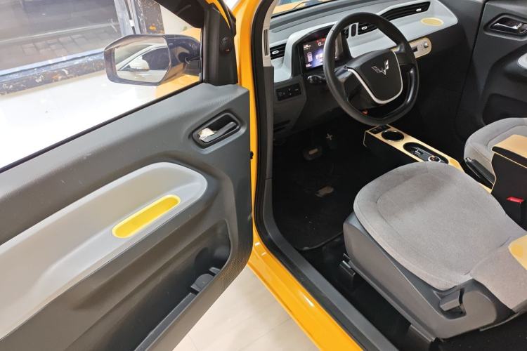 Used Wuling Hongguang MINIEV 2021 Macaron Premium Model – Lithium Iron Phosphate