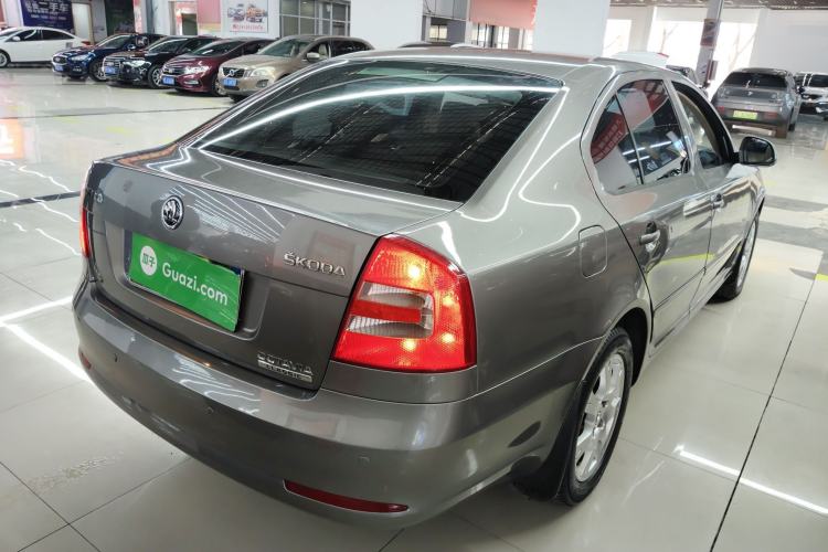 Used Skoda Octavia 2015 Classic Model 1.6L Automatic Yijie Version
