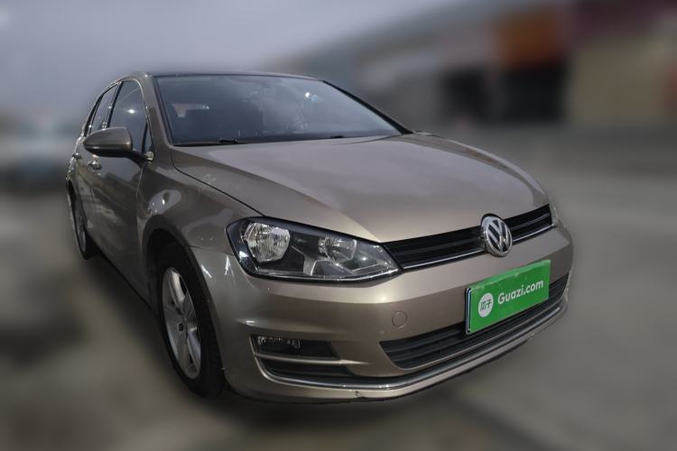 Used Volkswagen Golf 2016 230TSI Automatic Comfort Version
