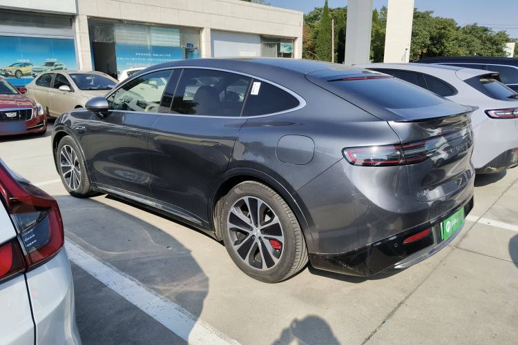 Used Hima Luxeed R7 2024 All-Electric 736 km Ultra
