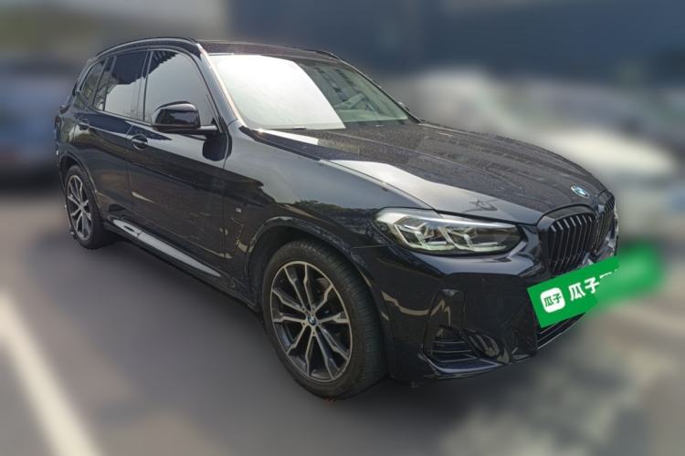 Used BMW X3 2022 Facelift xDrive30i Luxury Edition M Night Edition Package Front Right 45 Deg