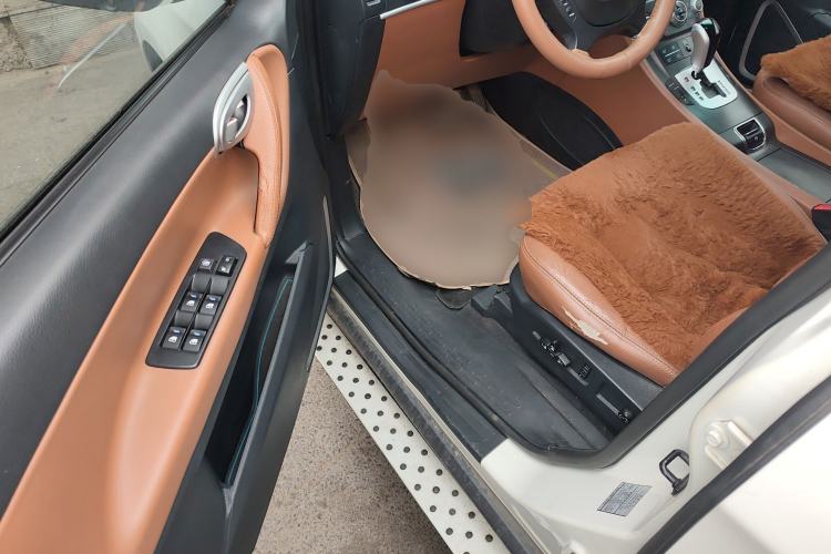 Used Luxgen Great 7 SUV 2013 Limited-Edition Sharp Model 2.2T Two-Wheel-Drive Smart Version