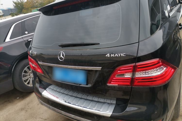 Used Mercedes-Benz M-Class 2015 ML 320 4MATIC