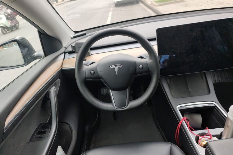 Used Tesla Model Y 2021 Standard Range Rear-Wheel Drive Version