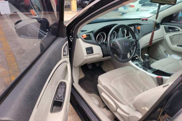 Used Bestune B90 2012 2.0L manual Comfort trim level
