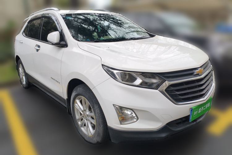 Used Chevrolet Equinox 2019 535T Automatic YuJie Edition China VI Front Right 45 Deg