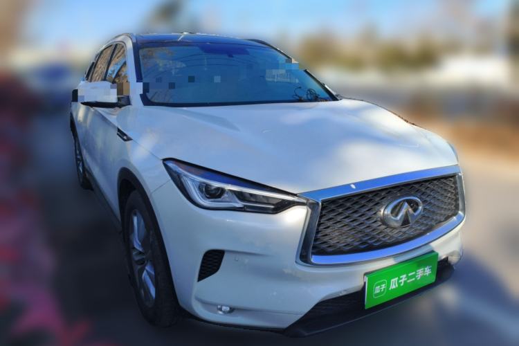Used Infiniti QX50 2018 2.0T Two-Wheel Drive Fashion Edition Front Right 45 Deg