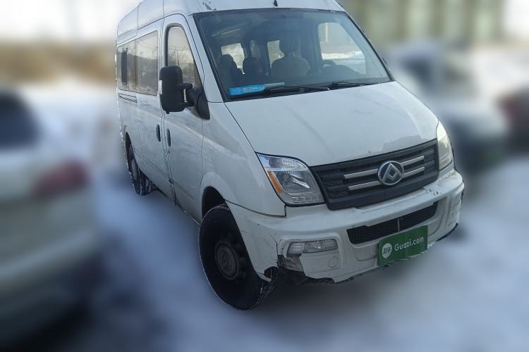 Used SAIC MAXUS Xintu V80 2021 2.0T Manual Classic Aoyuntong 127 PS Mid-axle Mid-roof 6/7/8/9-Seater