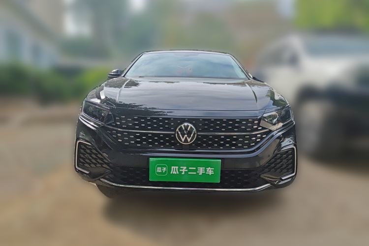 Used Volkswagen Passat 2023 Revised 330TSI Starry Elite Edition