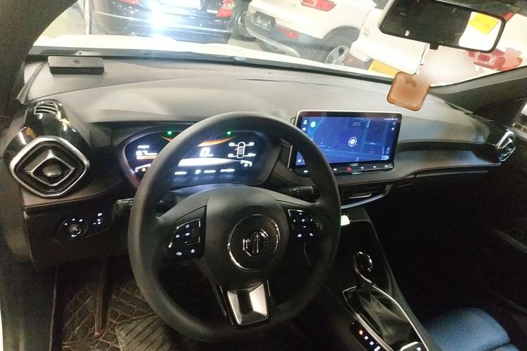 Used MG 5 2025 180 DVVT Global Luxury Edition