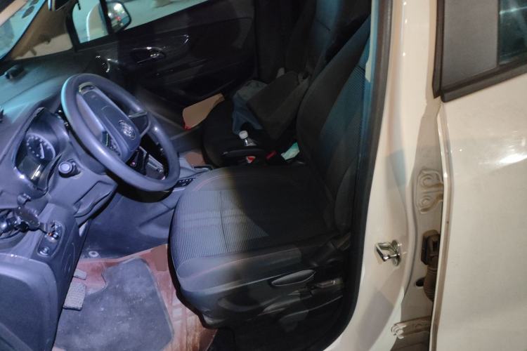 Used Buick Encore 2017 18T Automatic Two-Wheel Drive Urban Leading Model Left Front Seat