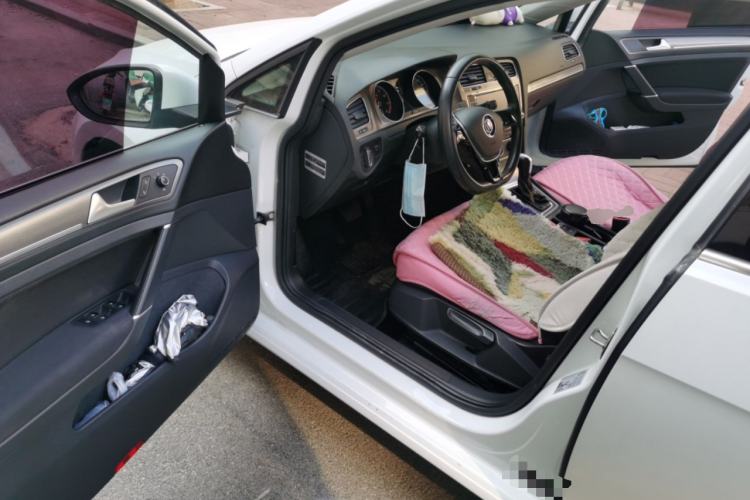 Used Volkswagen Golf 2015 1.6L Automatic Comfort Model