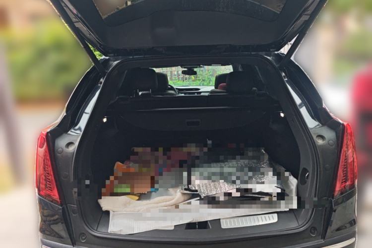 Used Cadillac XT5 2021 28T Four-Wheel Drive Luxury Version Trunk