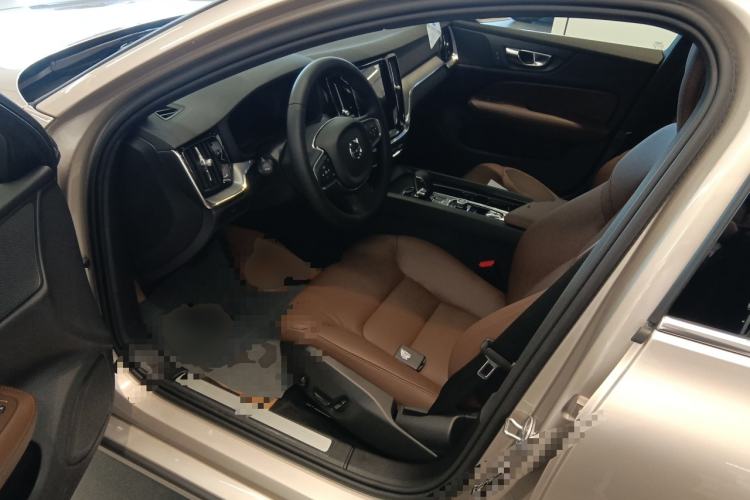 Used Volvo S60 2026 Model B4 Zhiyi Luxury Edition Driver Seat