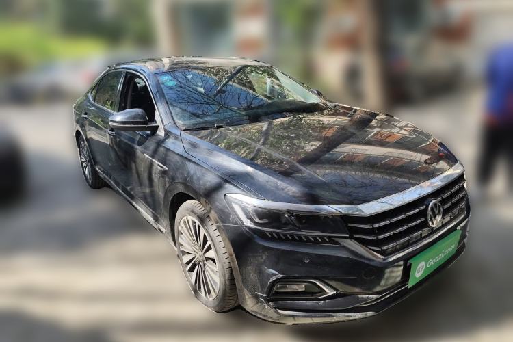 Used Volkswagen Passat 2020 330TSI Luxury Edition China VI
