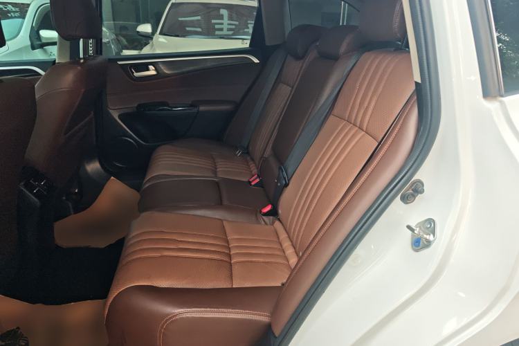 Used Honda Jade 2017 210 TURBO CVT Luxury Edition 5 Seats
