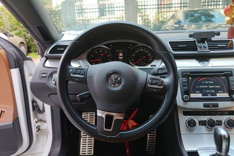 Used Volkswagen FAW-Volkswagen CC 2015 1.8TSI Luxury Model
