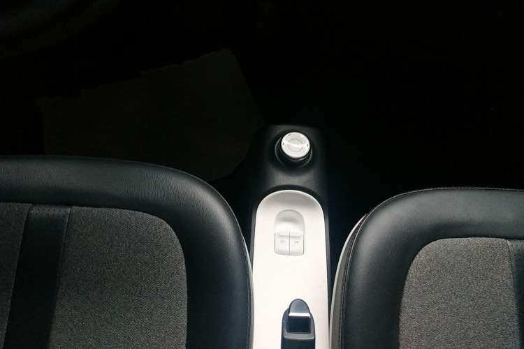 Used Wuling Hongguang MINIEV 2022 GAMEBOY 200km Gaming Edition with Lithium Iron Phosphate