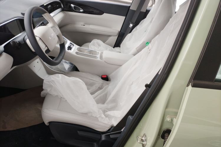 Used Geely Galaxy Geome 2026 Model 310km Youth Edition
